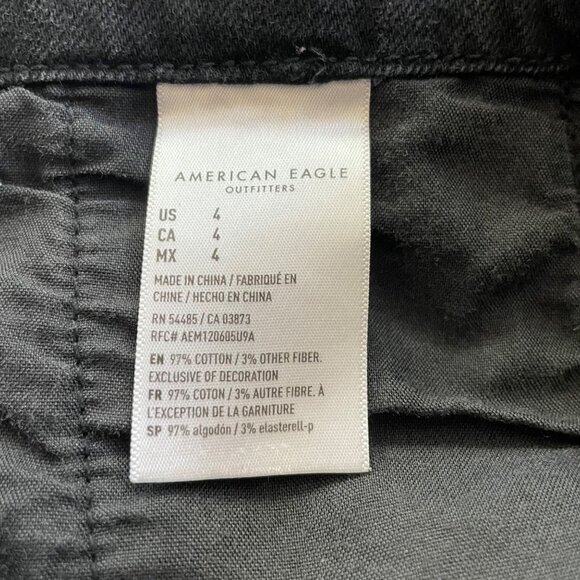 AMERICAN EAGLE Paper Bag Belted Waist Black Wash Mom Shorts Women's Size 4 - Picture 5 of 7